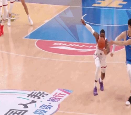 詹姆斯,日与太阳激,战精彩片段,MK体育链接,MK体育官网地址,MK体育官方平台,MK体育入口站点